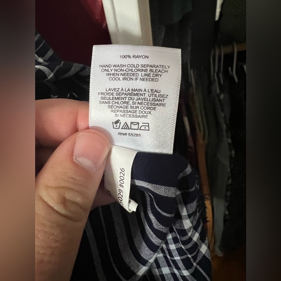 NEW WITH TAG | Women’s Express Flannel - Size Medium - Picture 5 of 5